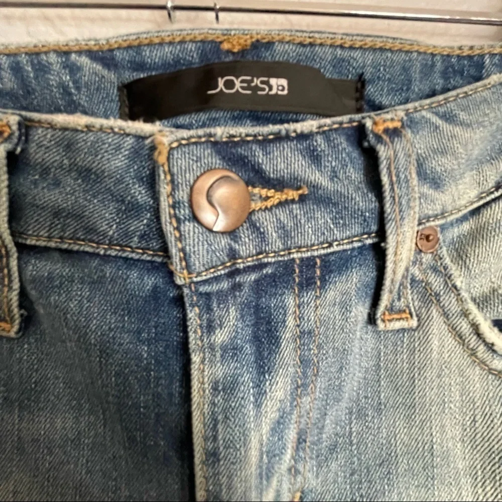 Joe's Midrise Slim Jeans Distressing​​​